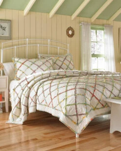 Laura Ashley Ruffle Garden Quilt Collection Home Comforters & Quilts