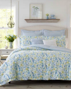 Laura Ashley Nora Comforter Bonus Set Home Comforters & Quilts